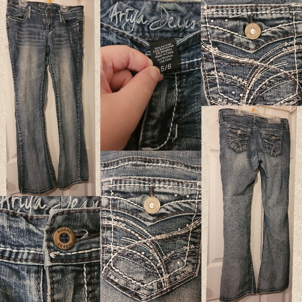 Ariya Jeans Bootcut Denim-Size 5/6